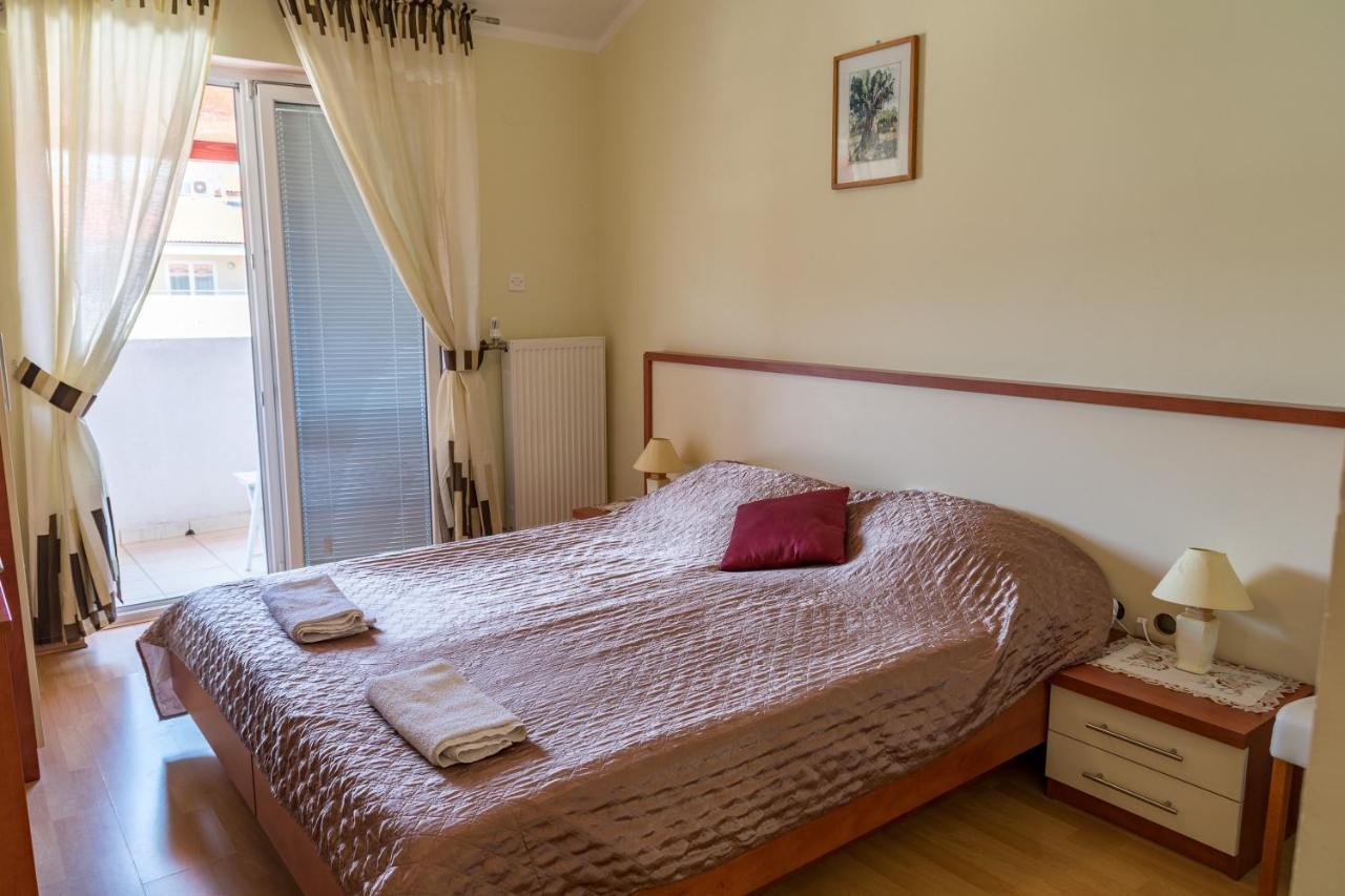 Bed&Breakfast Taverna Miskovic Pag Town Exterior foto